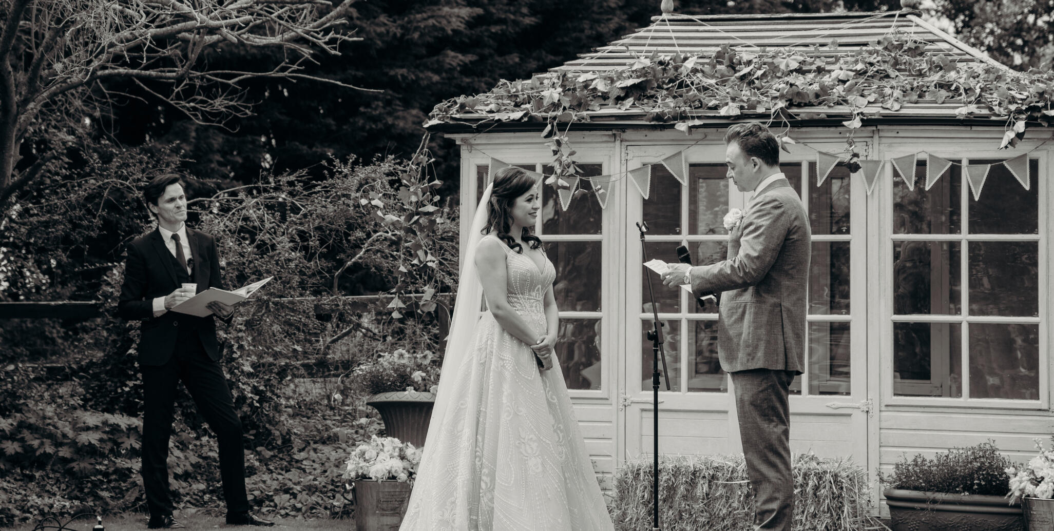 train vintage wedding